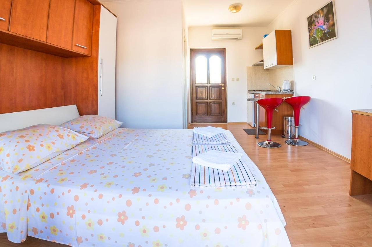 Apartmani Fides Lumbarda Kültér fotó